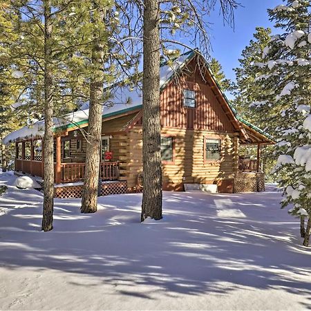 Rustic Duck Creek Village Cabin With Fire Pit! Luaran gambar