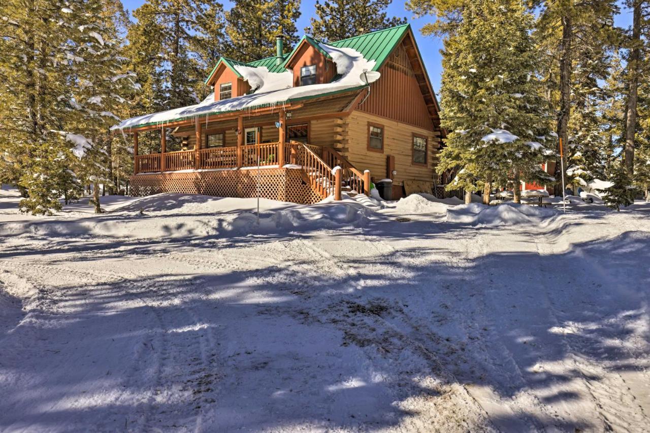 Rustic Duck Creek Village Cabin With Fire Pit! Luaran gambar