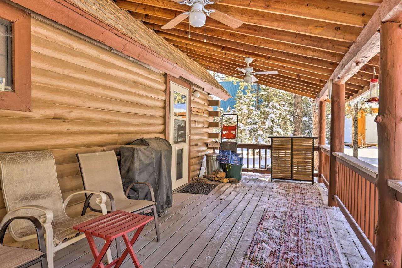 Rustic Duck Creek Village Cabin With Fire Pit! Luaran gambar